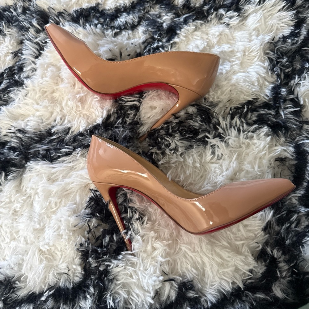 Christian Louboutin Pigalle Follies 7.5 (fits a 6.5-7) - Picture 9 of 9